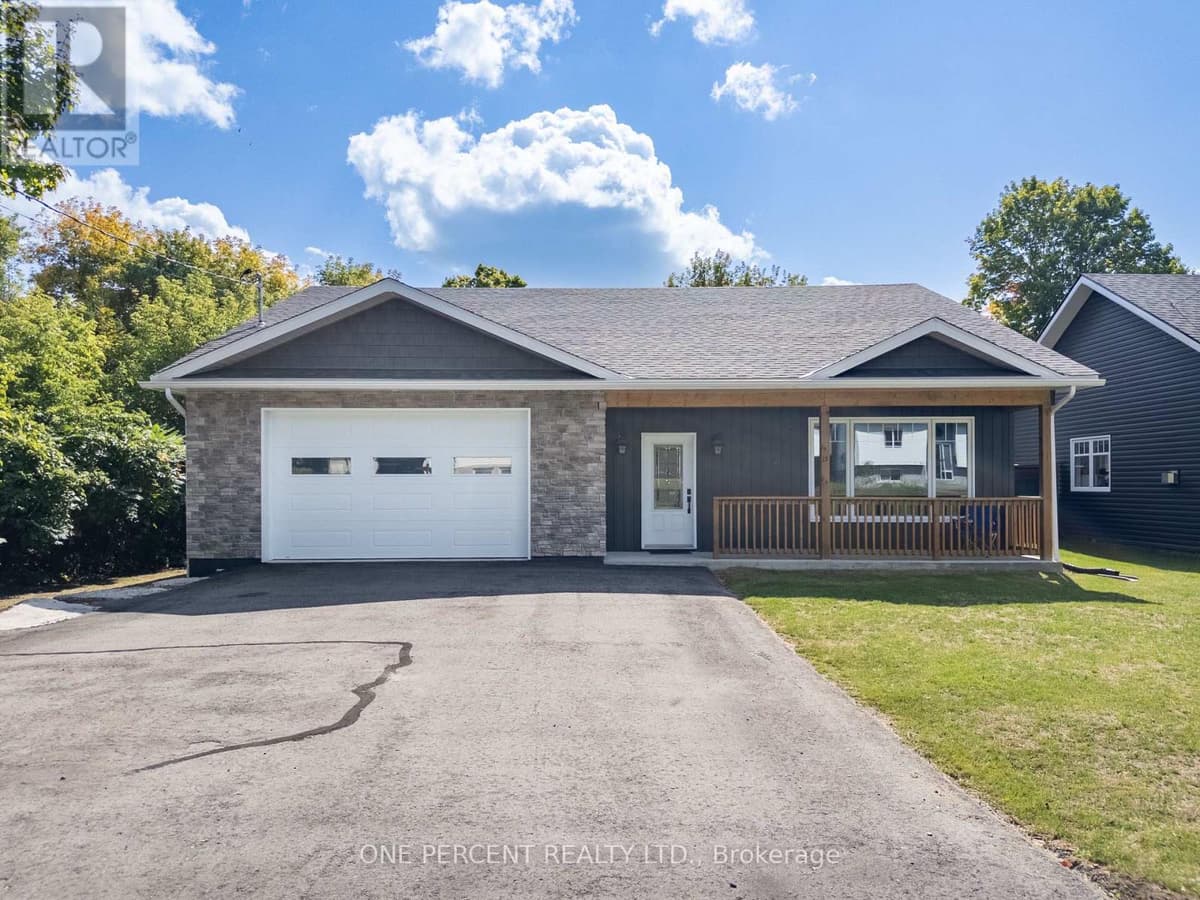 3 Bed · 2 Bath Detached House for Sale in Marmora and Lake