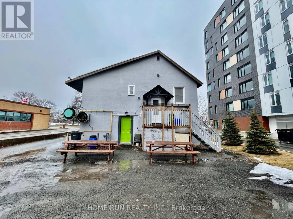 4 Bedroom Single Family