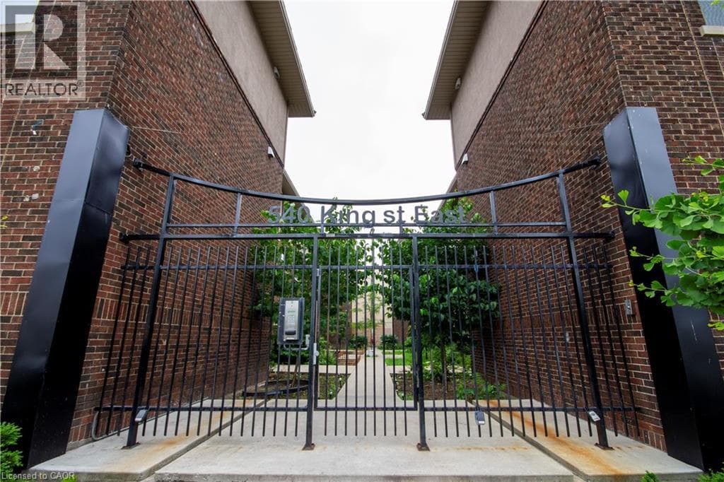 2 Bedroom Single Family