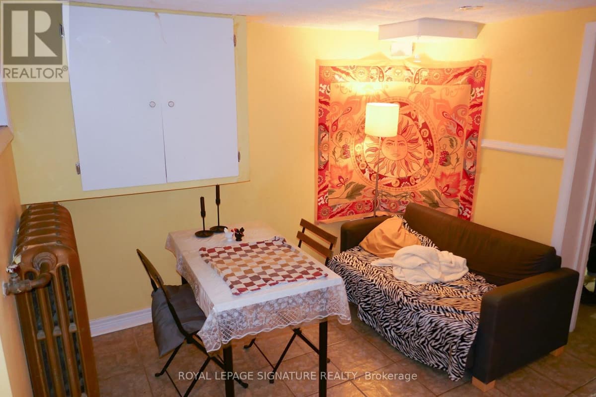 2 Bedroom Single Family