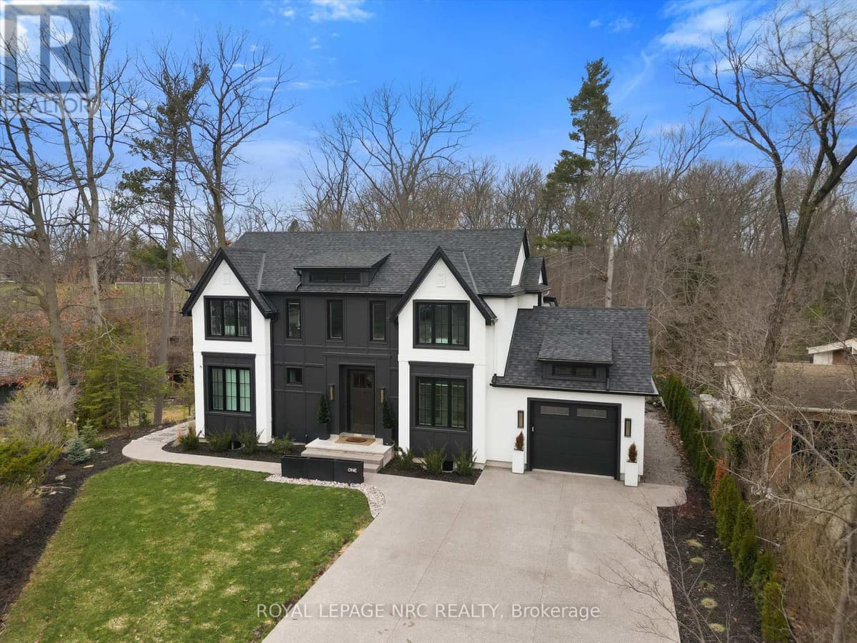 6 Bed · 5 Bath Detached House for Sale in St. Catharines