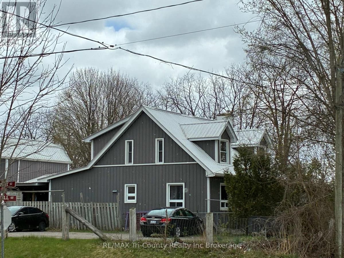 4 Bed · 4 Bath Multi-Family for Sale in Tillsonburg