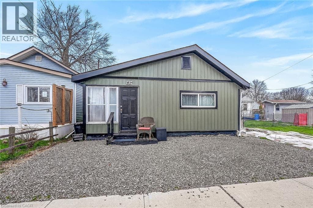 3 Bed · 3 Bath Detached House for Sale in Crystal Beach