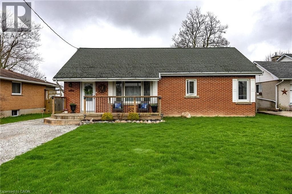 4 Bed · 2 Bath Detached House for Sale in Jarvis