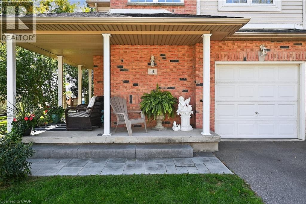 3 Bed · 3 Bath Detached House for Sale in Stoney Creek