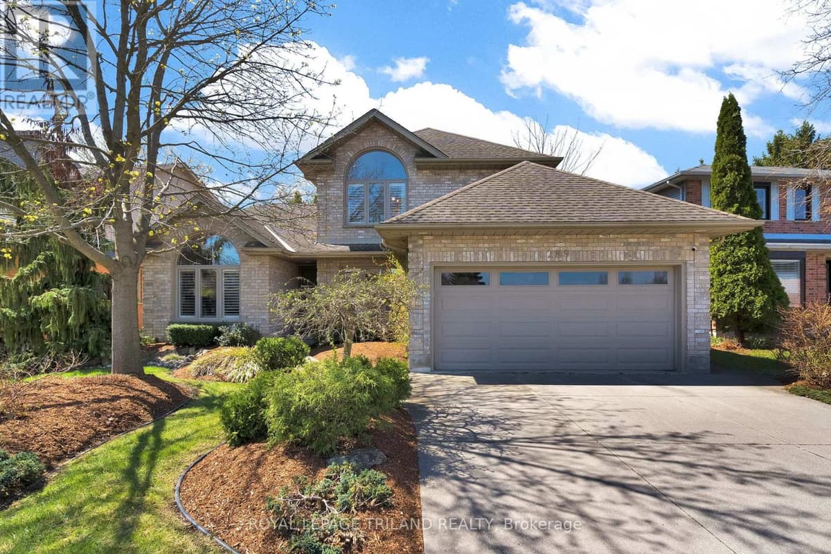 3 Bed · 4 Bath Detached House for Sale in London North