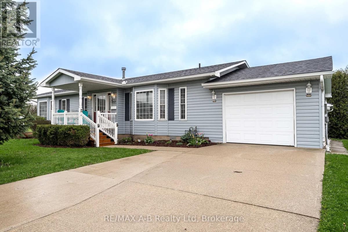 2 Bed · 2 Bath Detached House for Sale in St. Marys