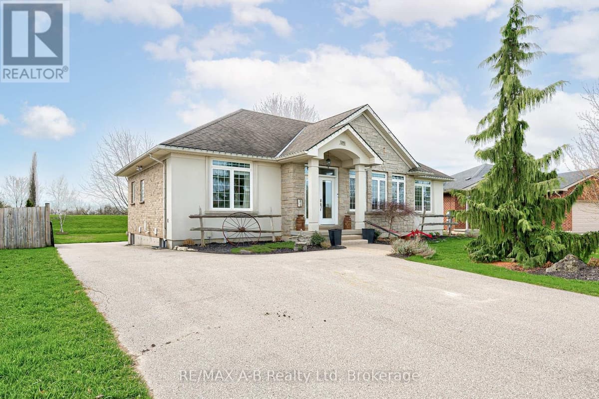 4 Bed · 3 Bath Detached House for Sale in St. Marys