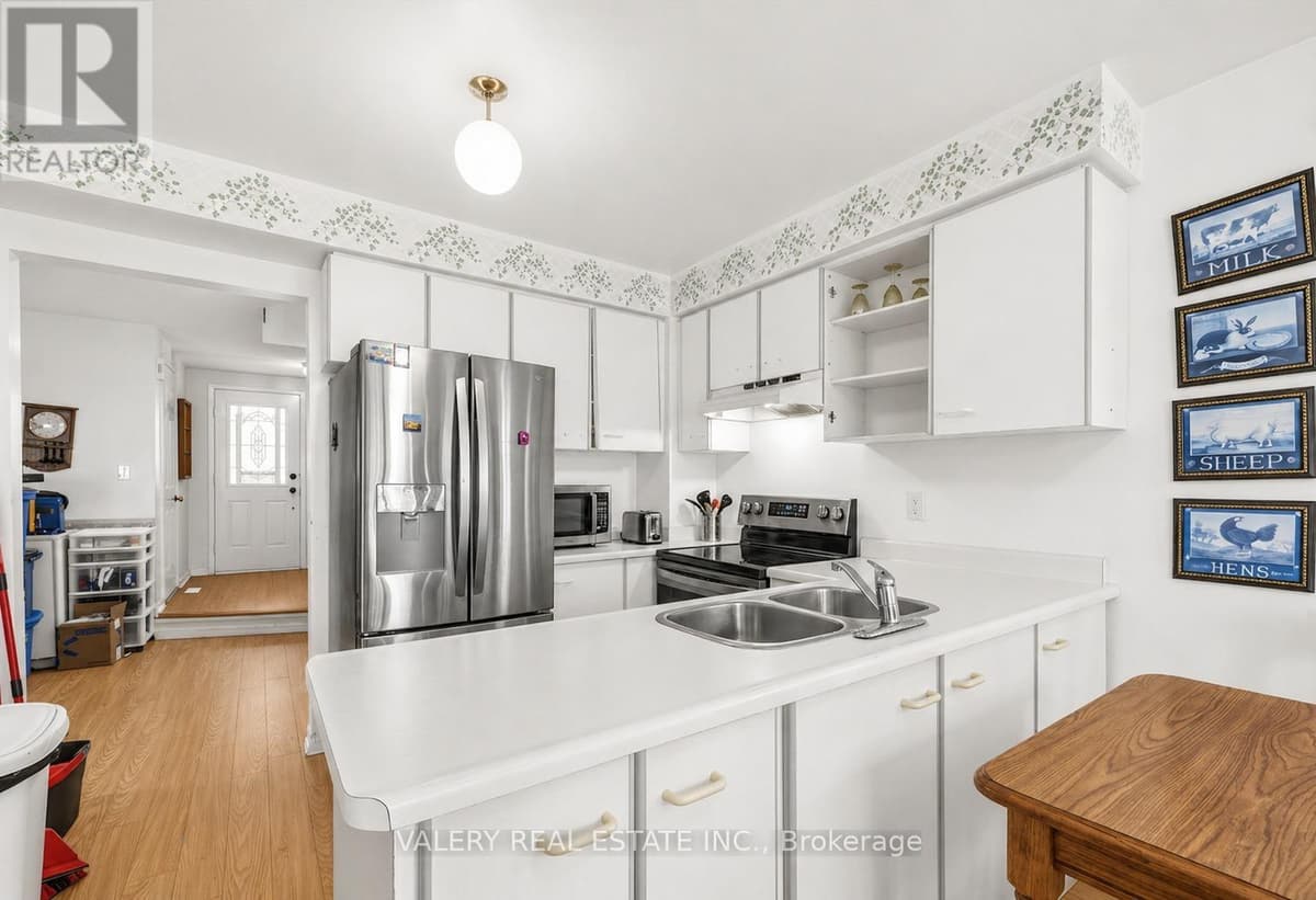 4 Bed · 4 Bath Detached House for Sale in Pickering