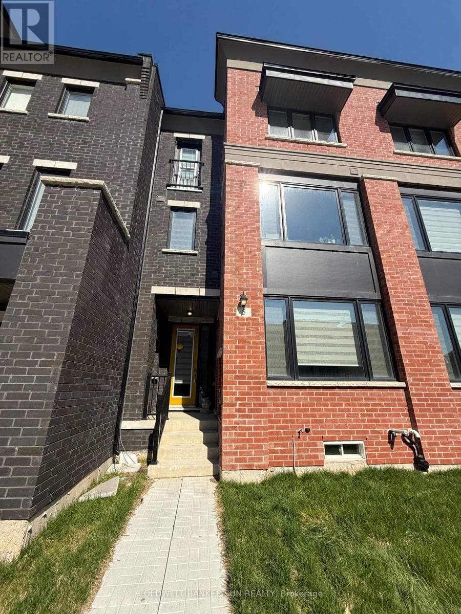 5 Bed · 4 Bath Detached House for Rent in Oakville