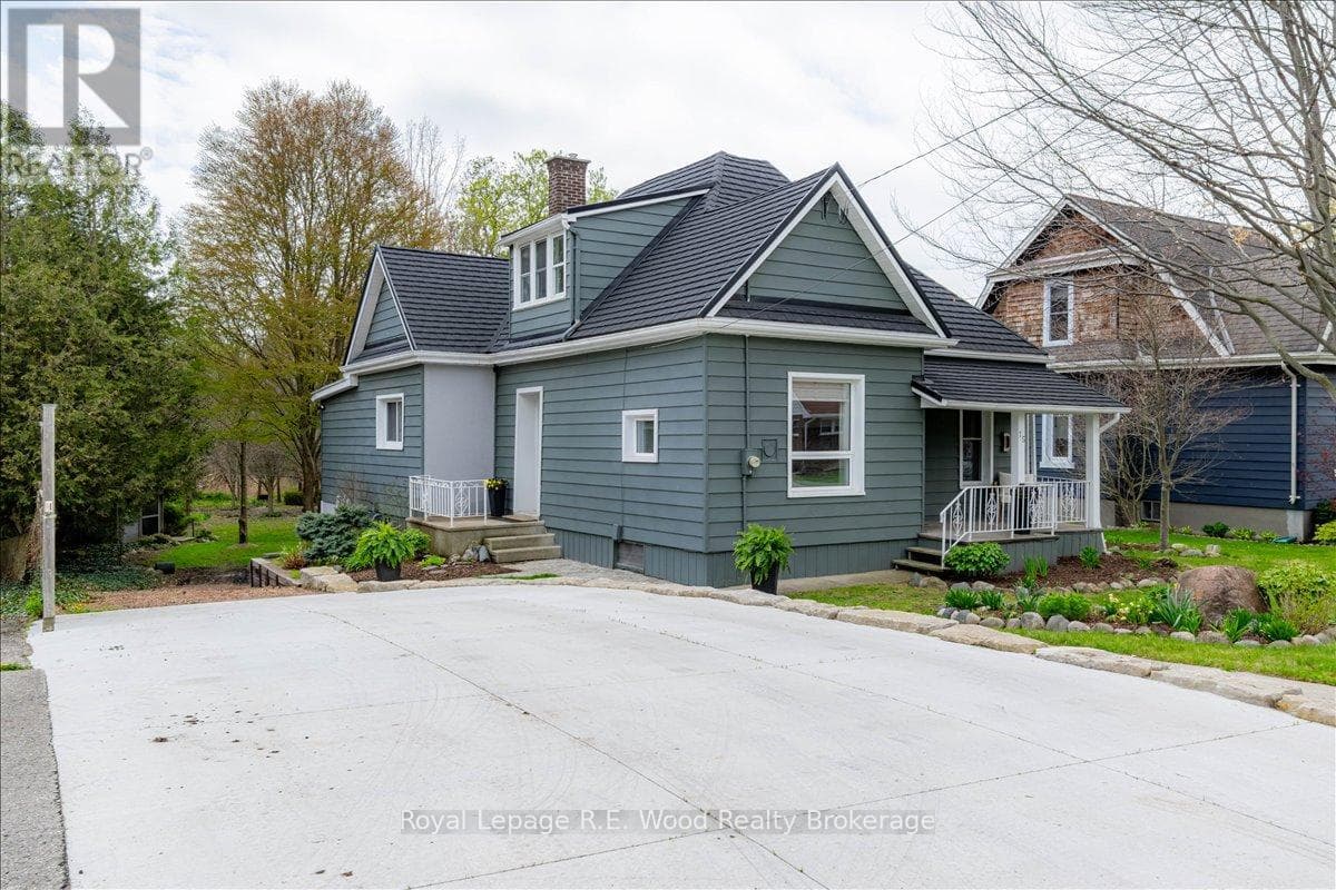 4 Bed · 3 Bath Detached House for Sale in Tillsonburg