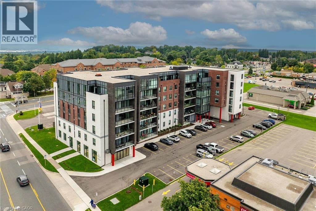 2 Bed · 2 Bath Detached House for Sale in Waterdown