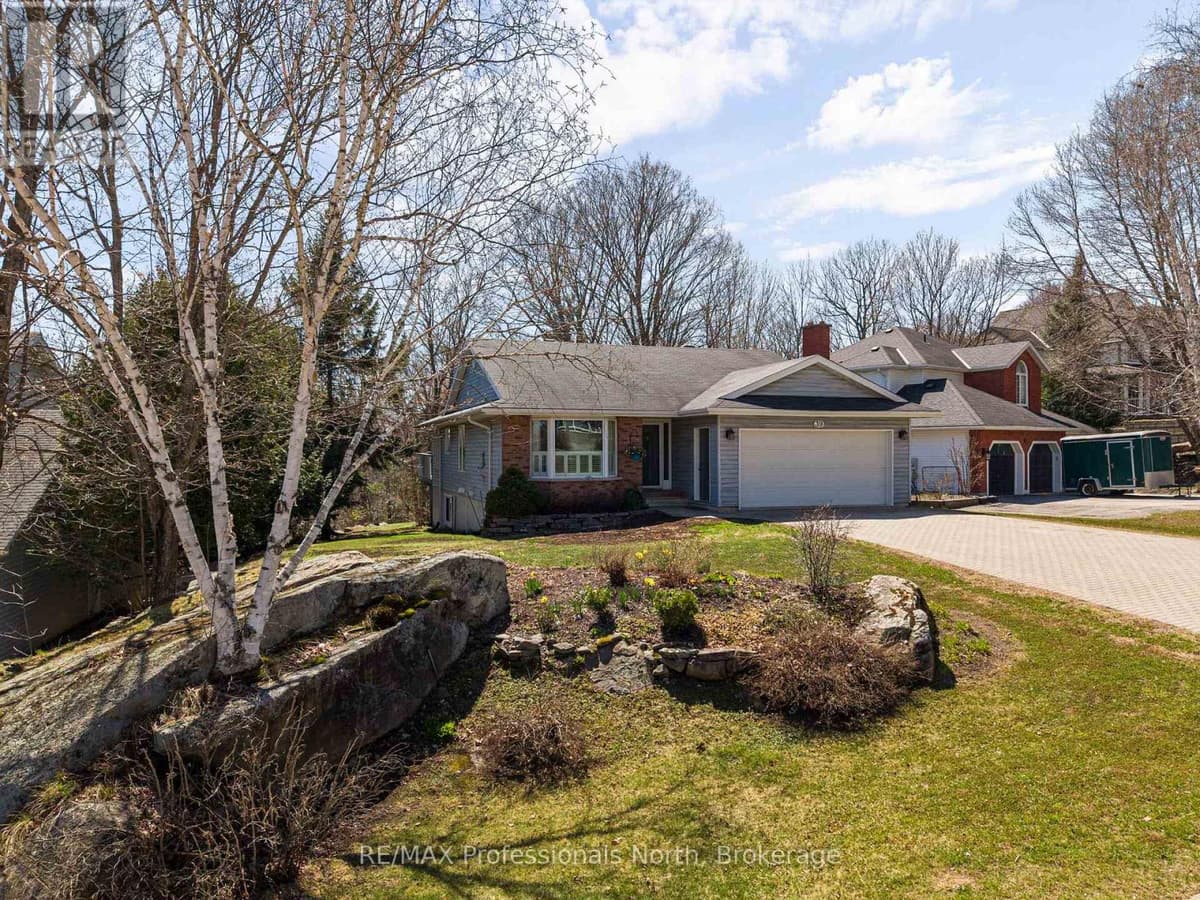 3 Bed · 3 Bath Detached House for Sale in Huntsville