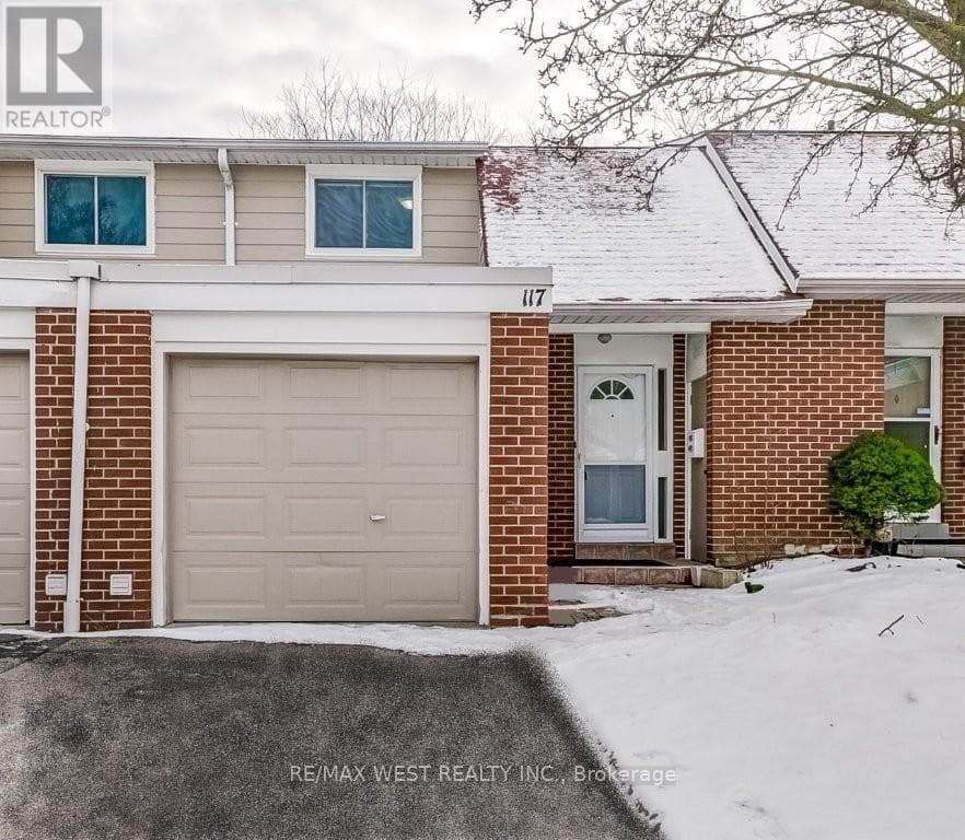 3 Bed · 3 Bath Detached House for Rent in Mississauga