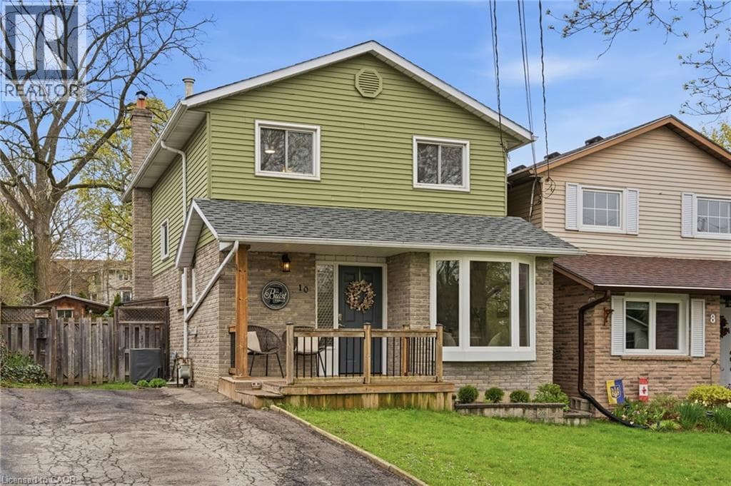 3 Bed · 2 Bath Detached House for Sale in Caledonia