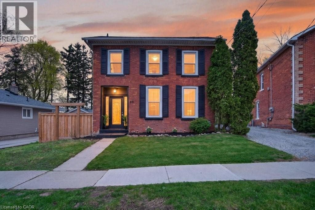 4 Bed · 3 Bath Detached House for Sale in Caledonia