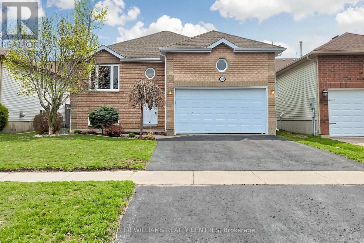 5 Bed · 2 Bath Detached House for Sale in Barrie