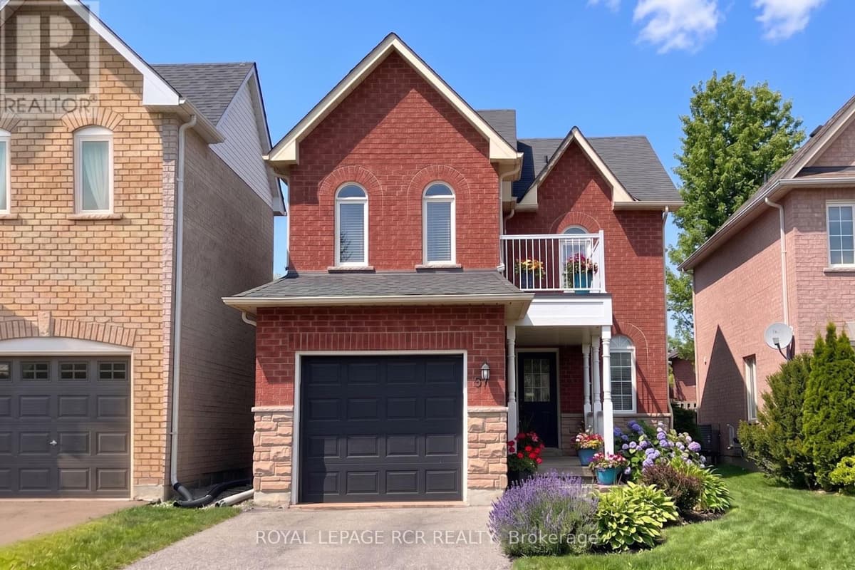 3 Bed · 4 Bath Detached House for Sale in Uxbridge