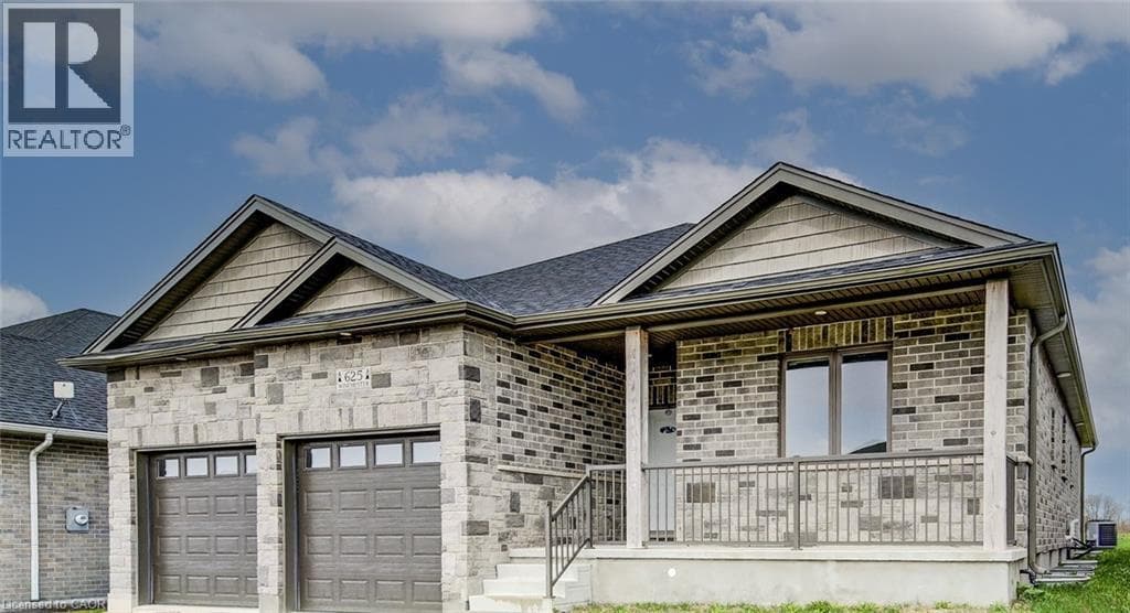 3 Bed · 3 Bath Detached House for Sale in Listowel
