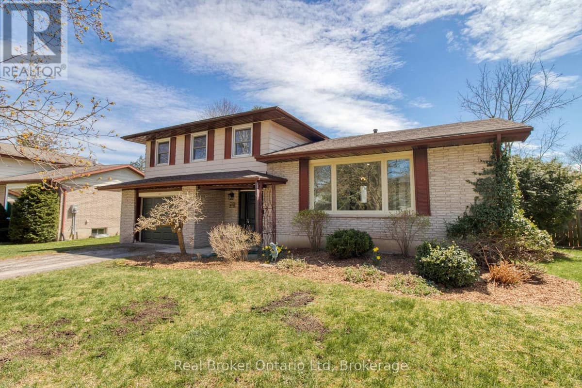 3 Bed · 2 Bath Detached House for Sale in Owen Sound