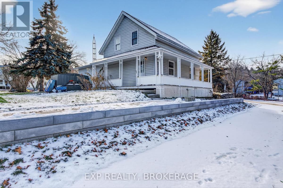 3 Bed · 2 Bath Detached House for Sale in Rideau Lakes
