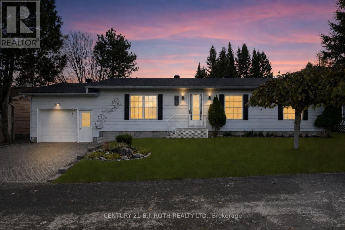 2 Bed · 2 Bath Detached House for Sale in Oro-Medonte