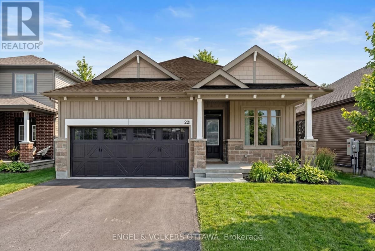 2 Bed · 2 Bath Detached House for Sale in North Grenville