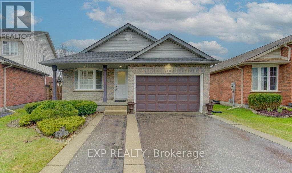 3 Bed · 3 Bath Detached House for Sale in Waterloo