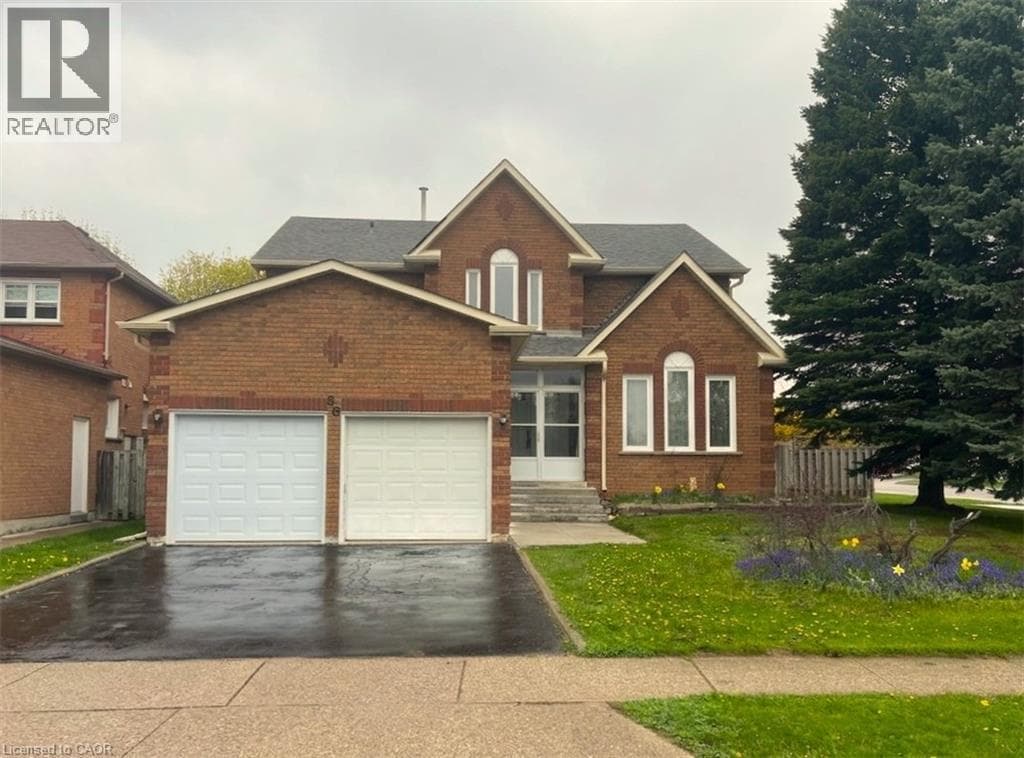 4 Bed · 3 Bath Detached House for Rent in Cambridge