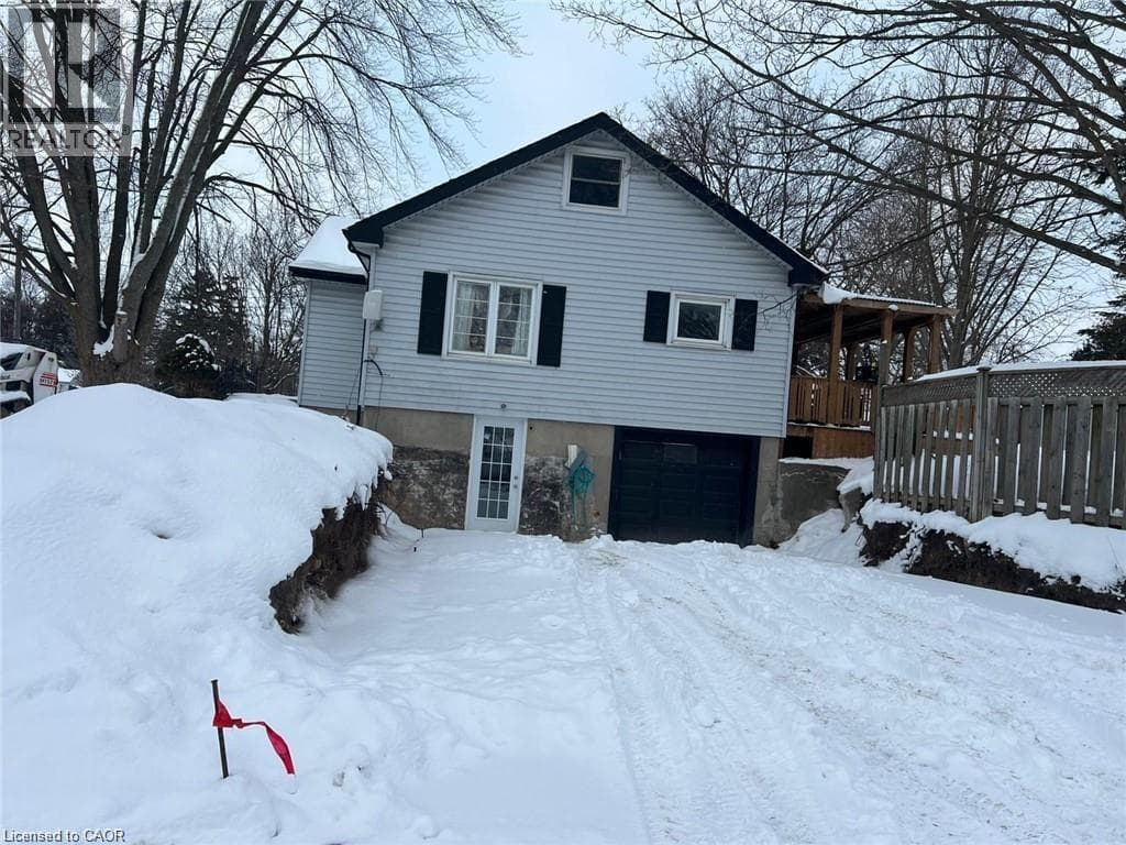 1 Bed · 1 Bath Detached House for Rent in Woodstock