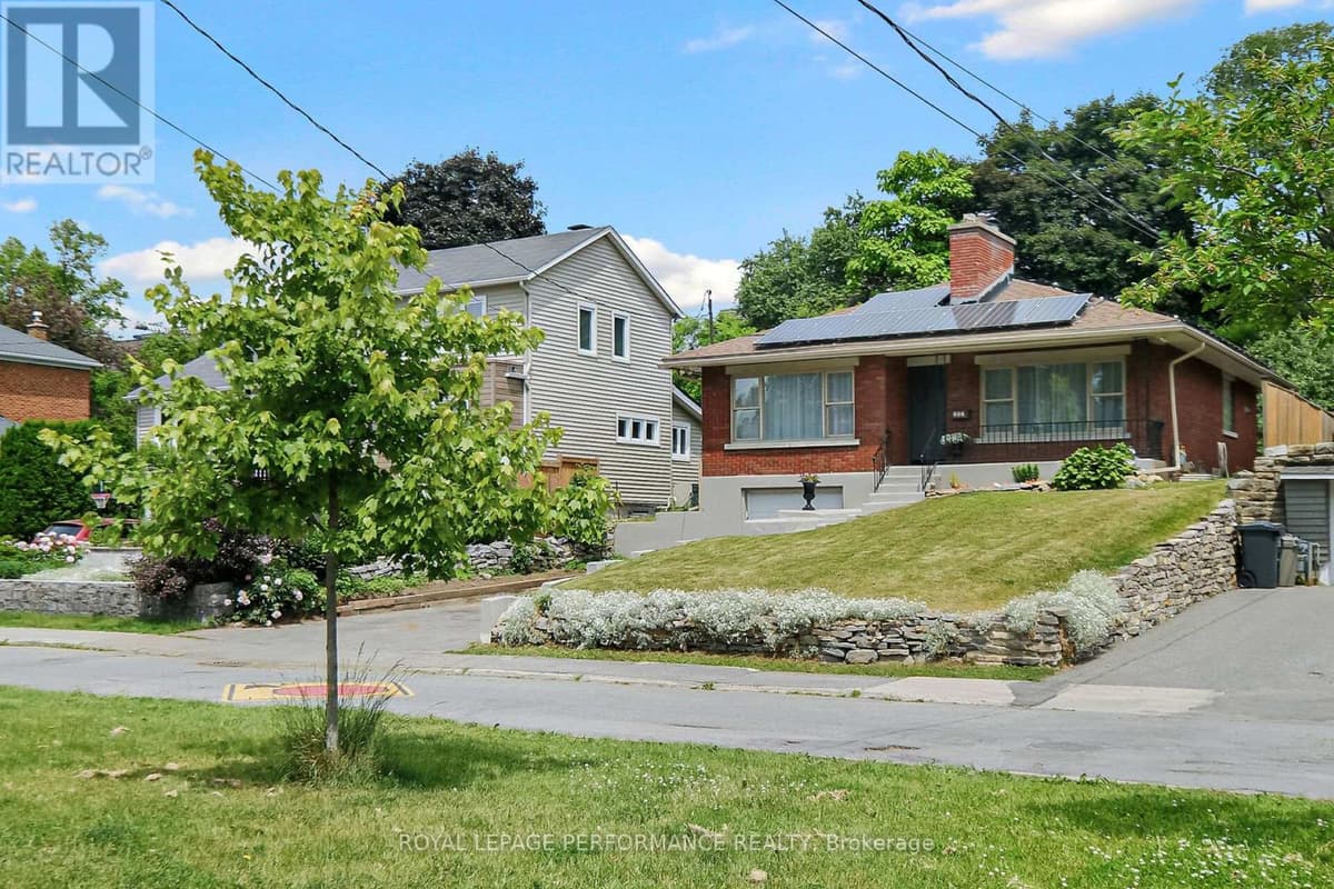 4 Bed · 3 Bath Detached House for Sale in Ottawa