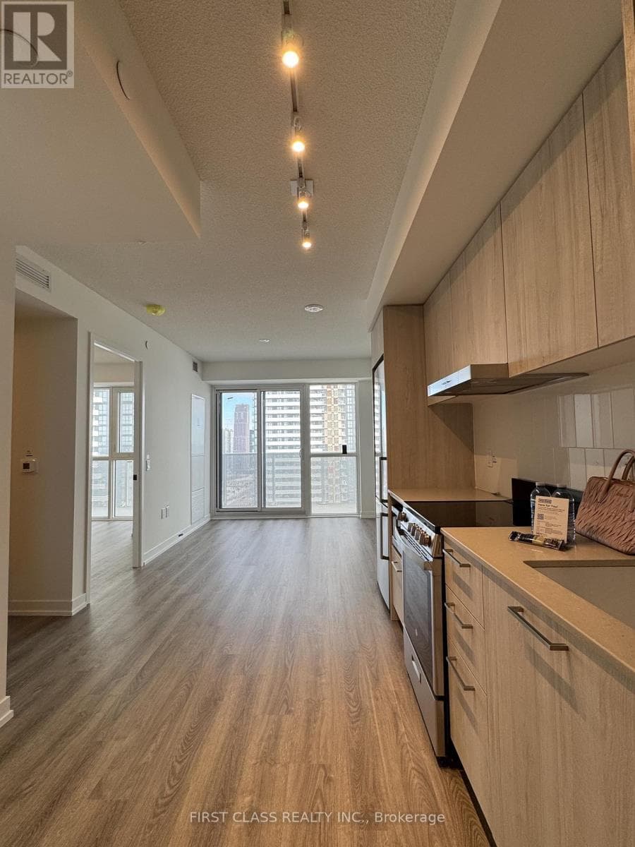 1 Bed · 1 Bath Detached House for Rent in Vaughan