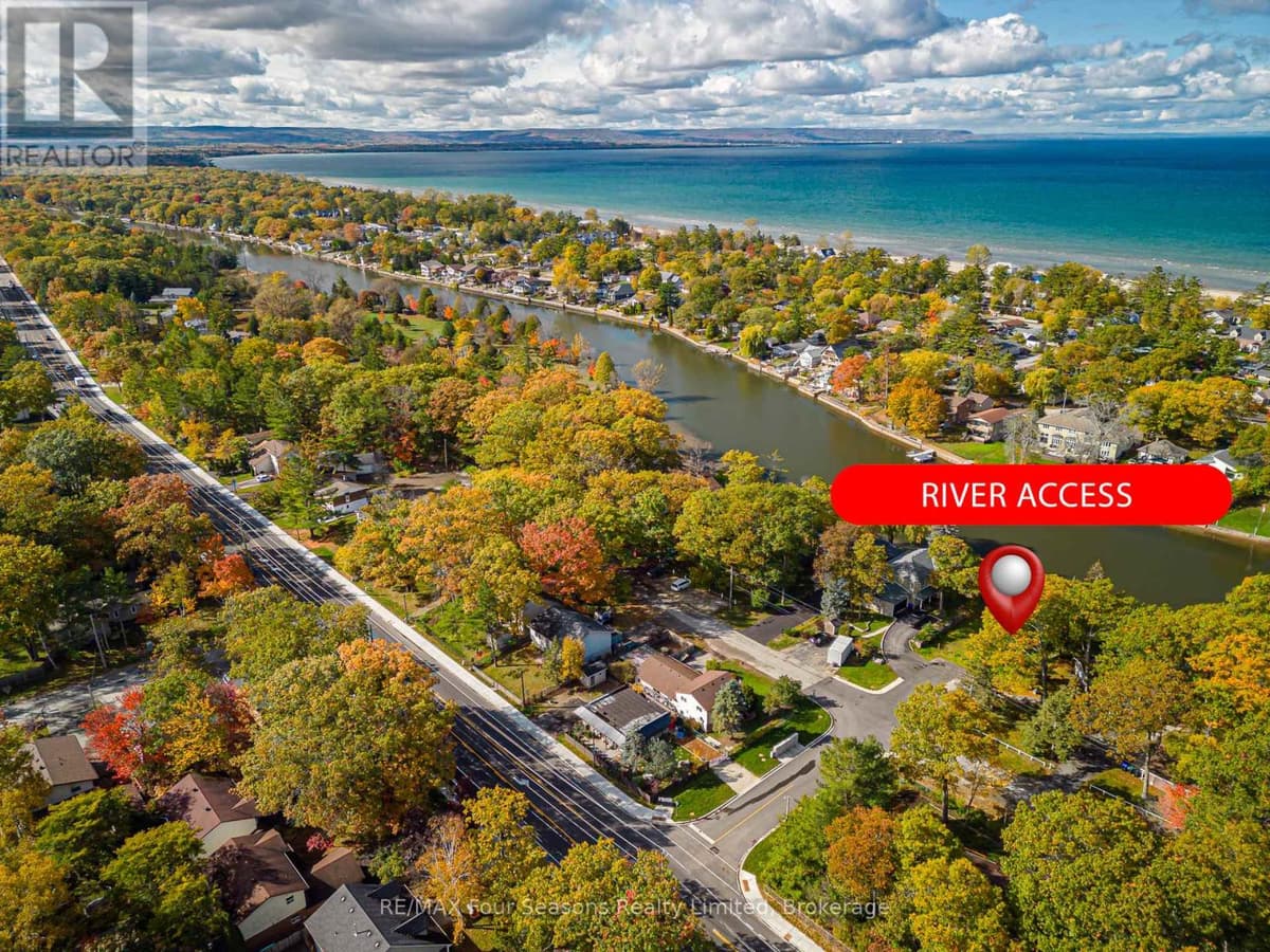 2 Bed · 1 Bath Detached House for Sale in Wasaga Beach