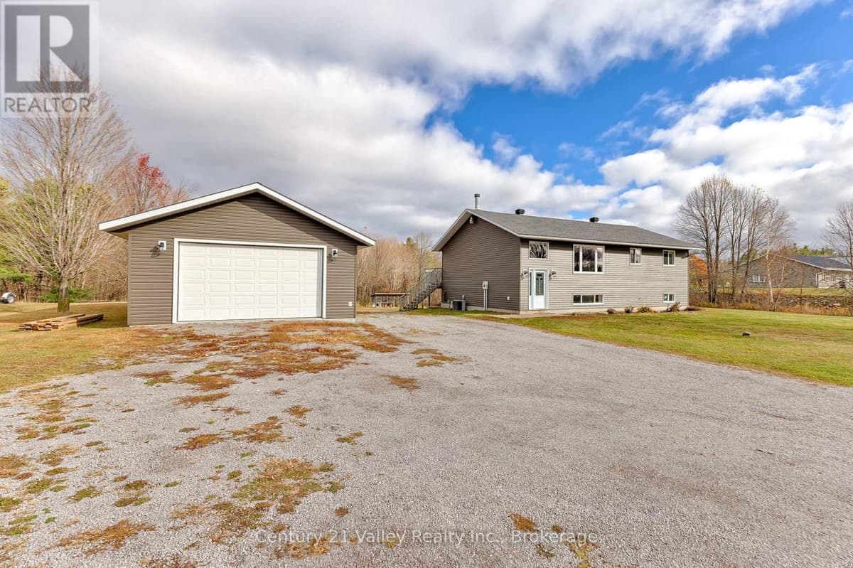 4 Bed · 2 Bath Detached House for Sale in North Algona Wilberforce