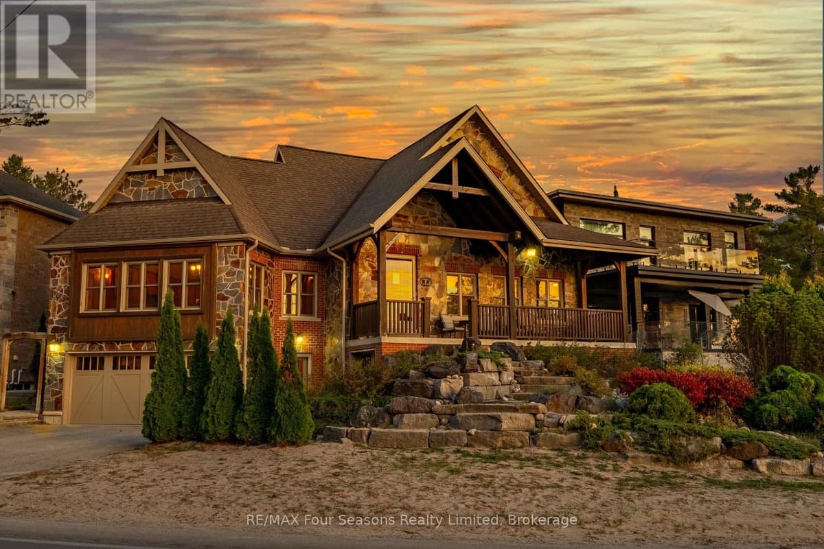 6 Bed · 4 Bath Detached House for Sale in Wasaga Beach