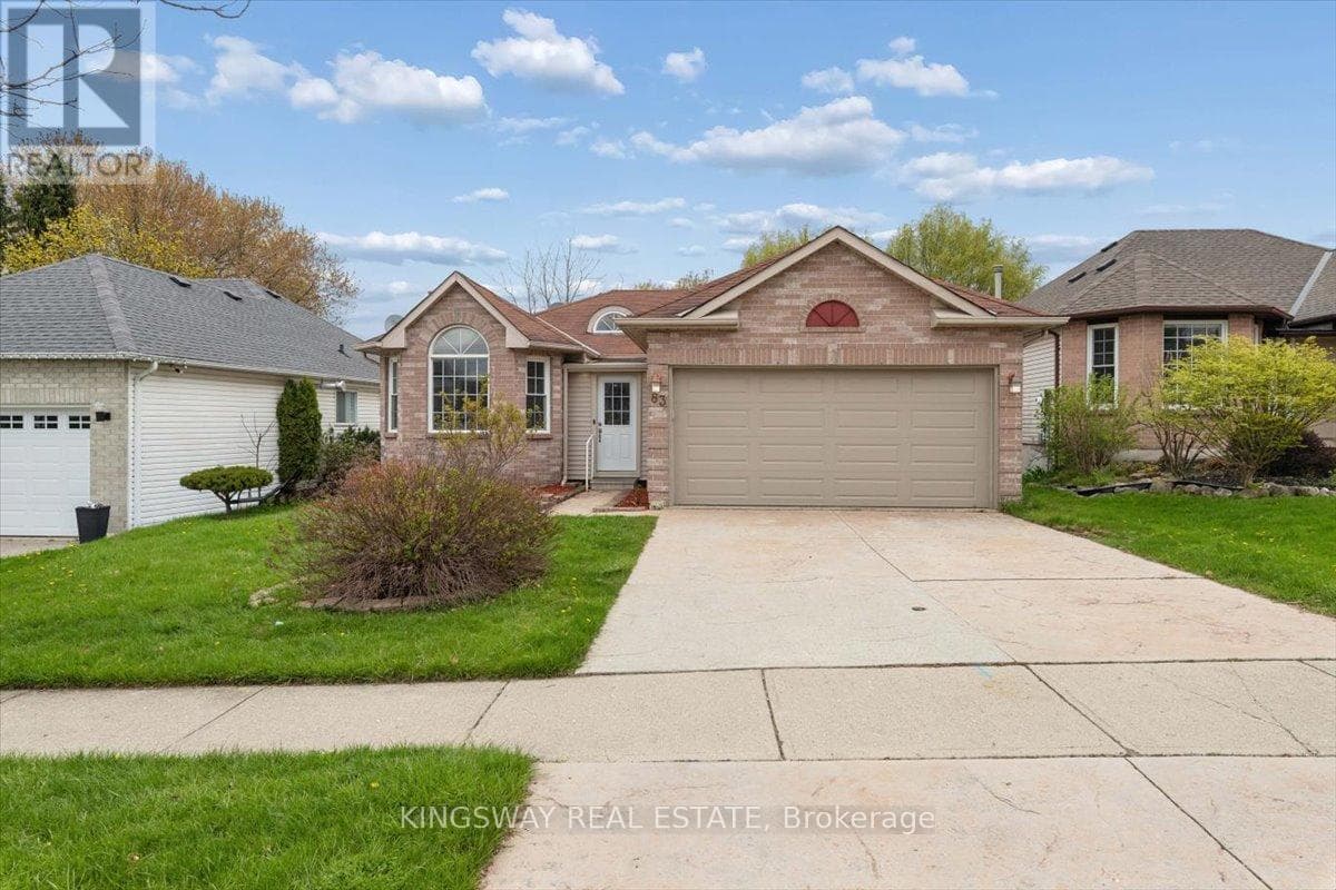 4 Bed · 3 Bath Detached House for Sale in Woodstock