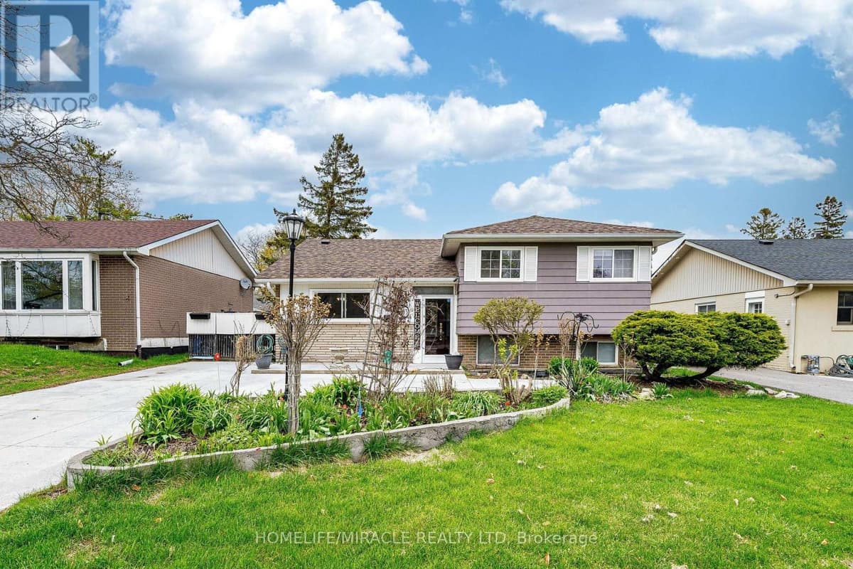 3 Bed · 2 Bath Detached House for Sale in Brampton