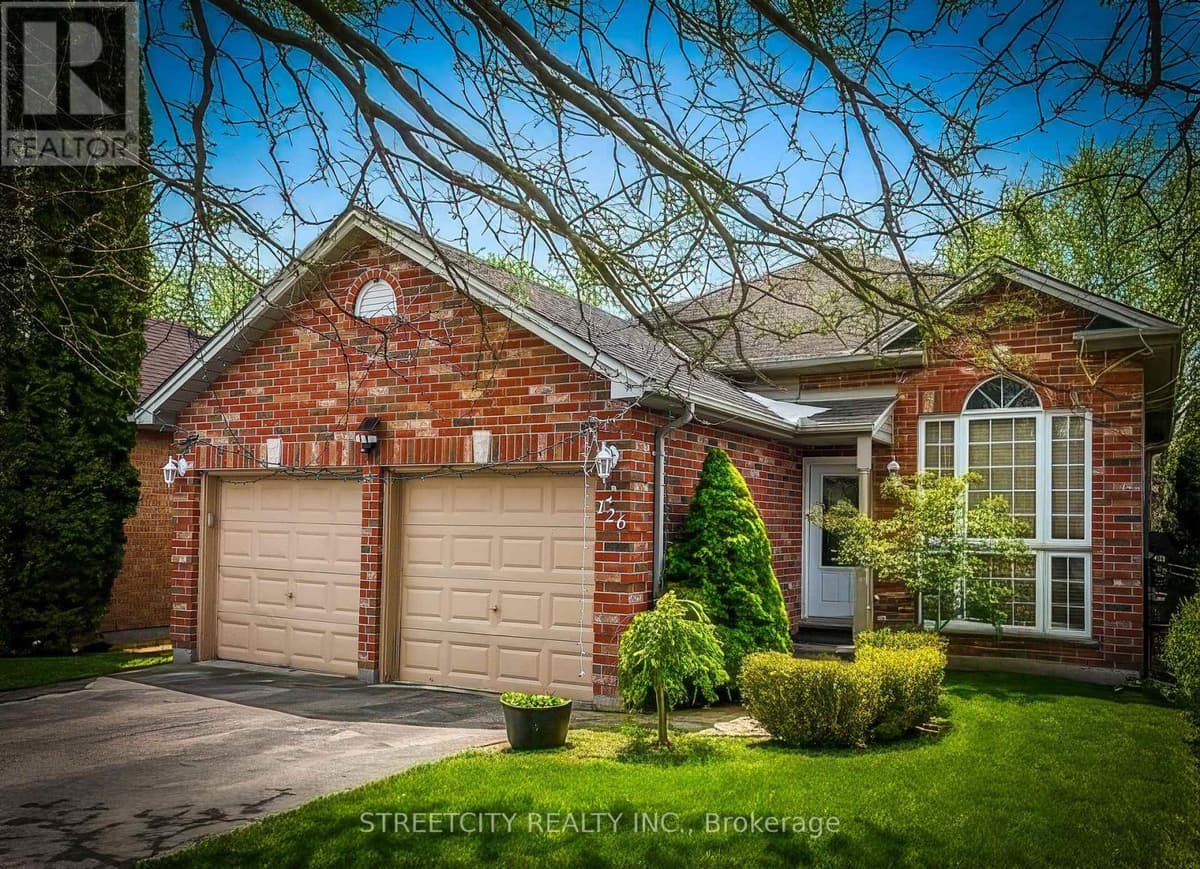 4 Bed · 3 Bath Detached House for Sale in London North