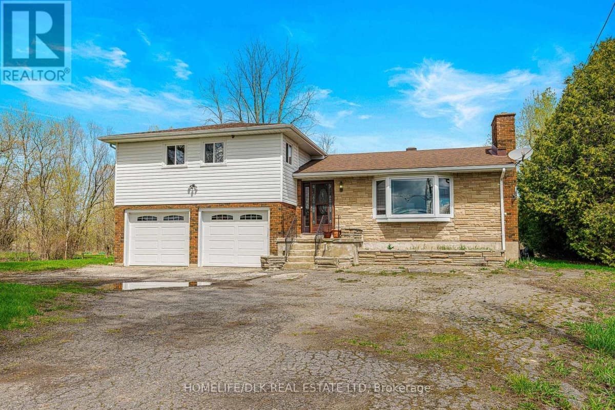 3 Bed · 2 Bath Detached House for Sale in Elizabethtown-Kitley