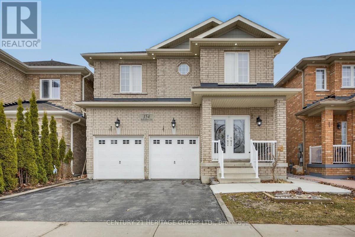4 Bed · 4 Bath Detached House for Sale in Bradford West Gwillimbury