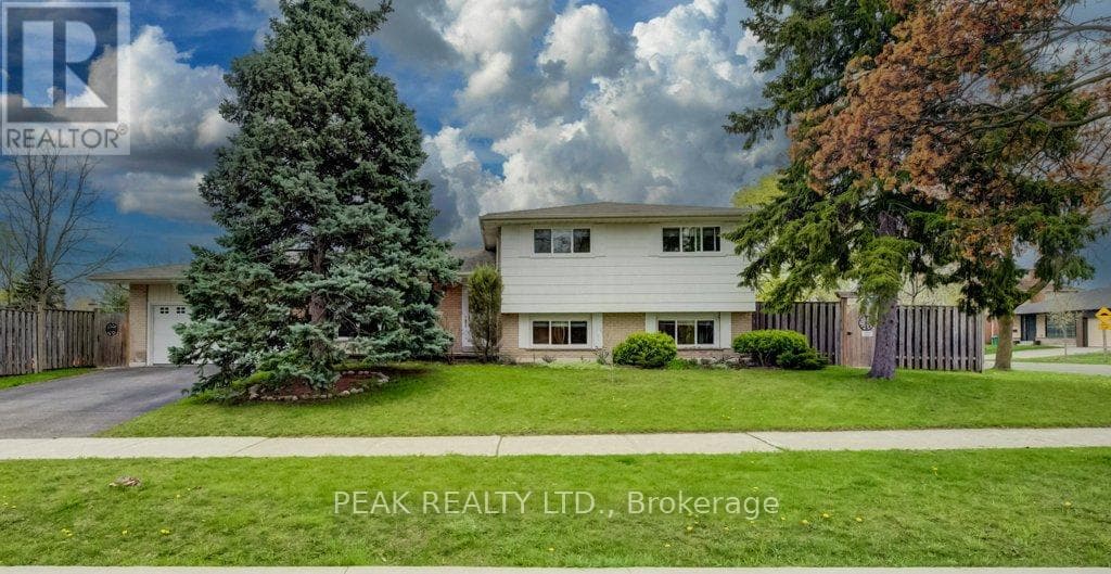 4 Bed · 3 Bath Multi-Family for Sale in Mississauga