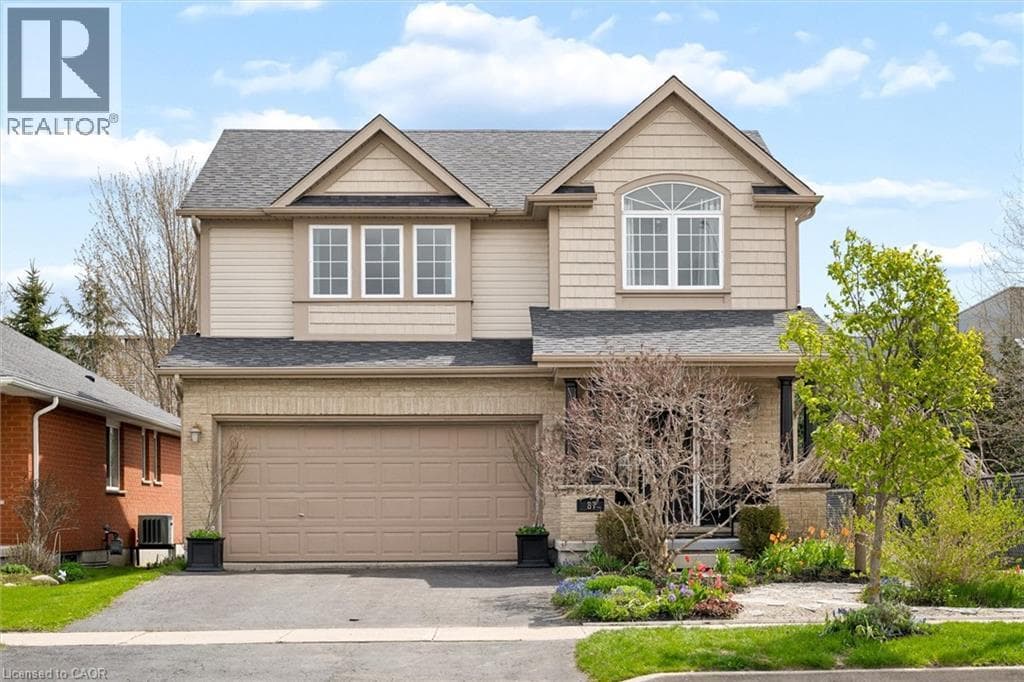 5 Bed · 3 Bath Detached House for Sale in Elmira