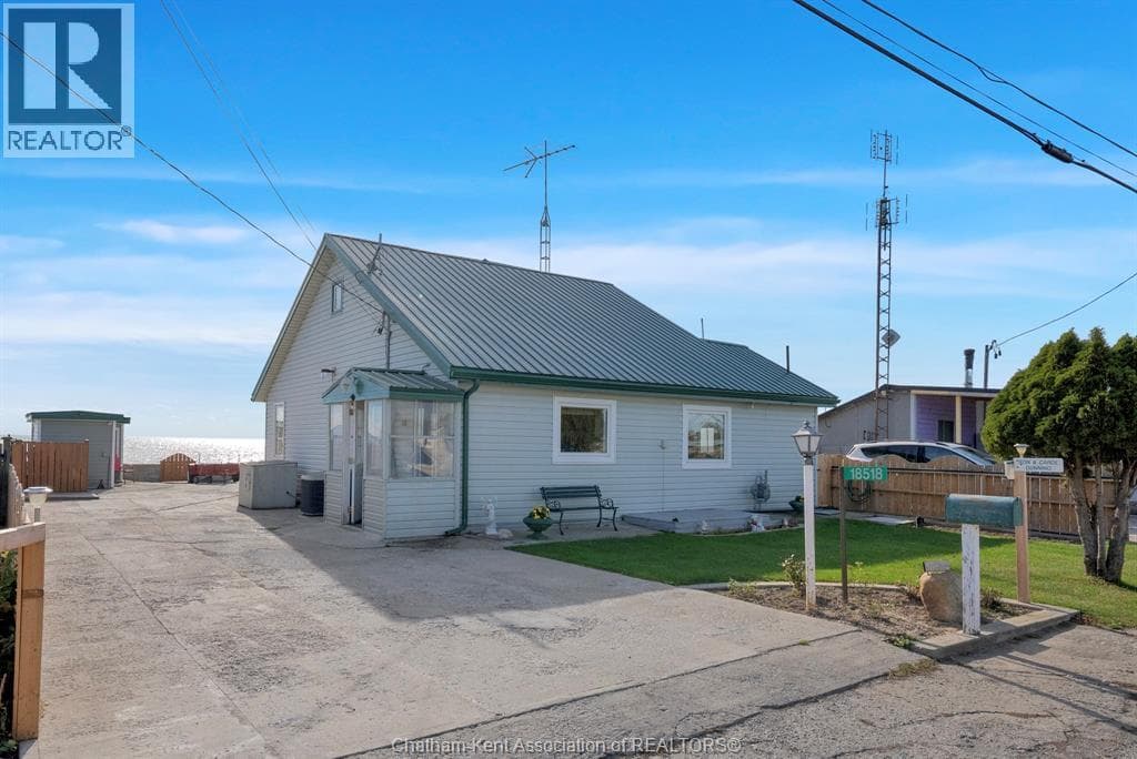2 Bed · 1 Bath Detached House for Sale in Blenheim