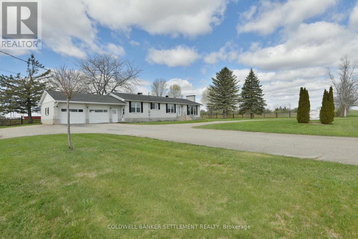 2 Bed · 2 Bath Detached House for Sale in Elizabethtown-Kitley