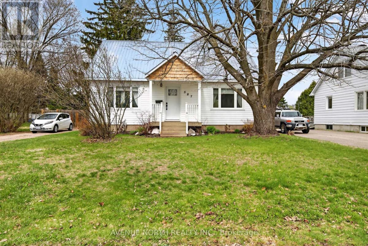 2 Bed · 1 Bath Detached House for Sale in Laurentian Valley