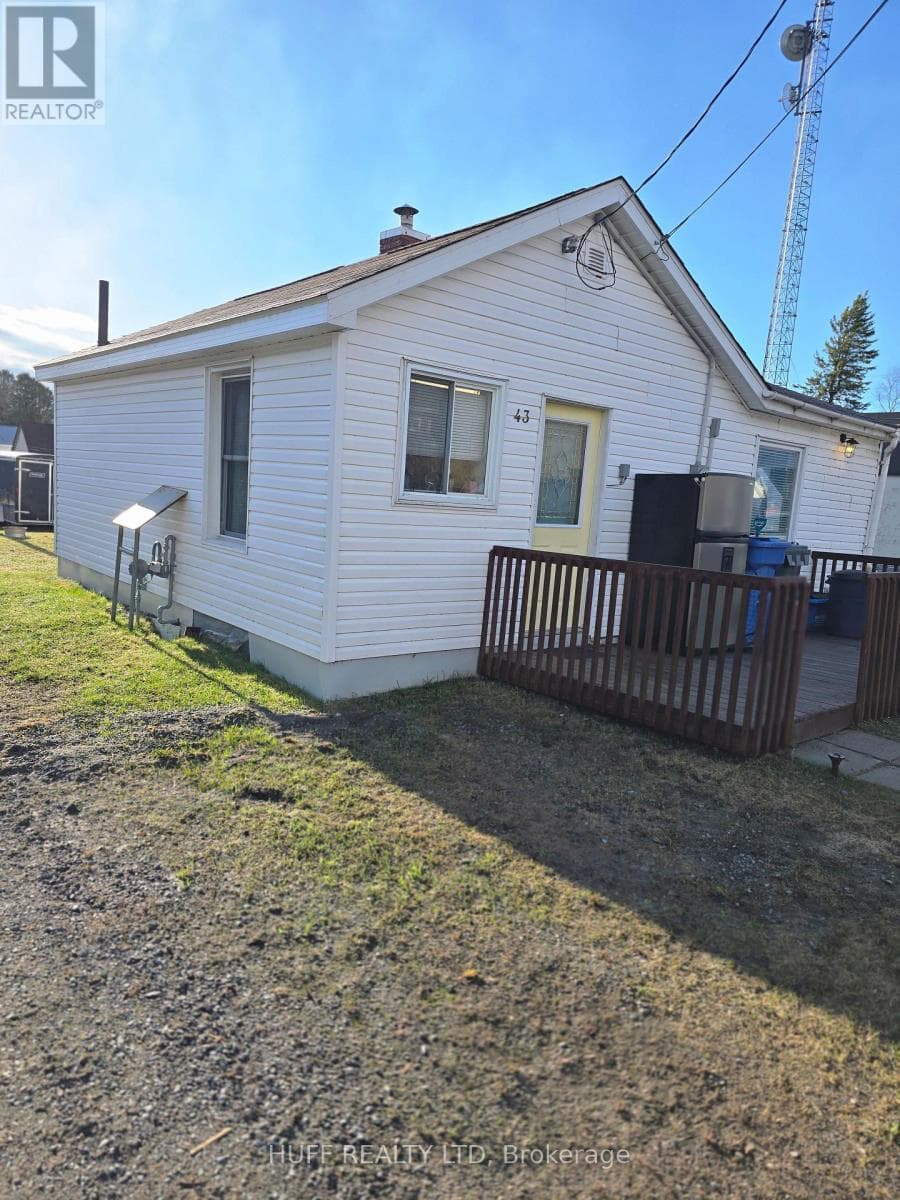 2 Bed · 1 Bath Detached House for Sale in Englehart