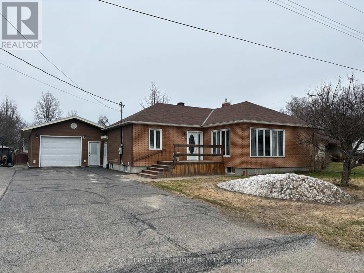 3 Bed · 2 Bath Detached House for Sale in Englehart