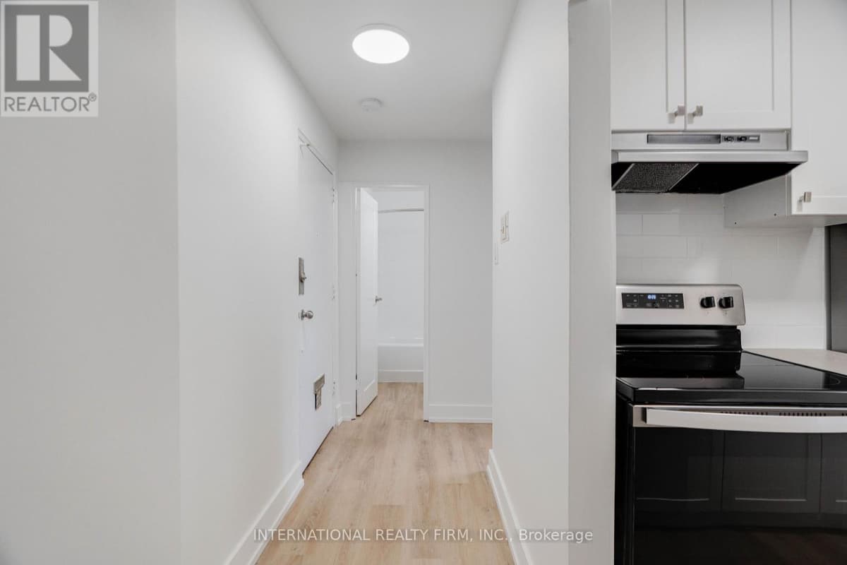 1 Bed · 1 Bath Multi-Family for Rent in London South