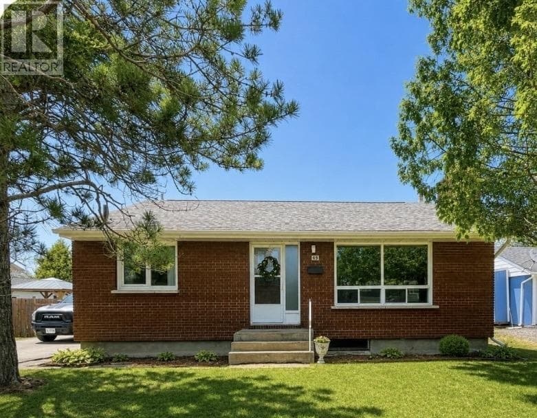 3 Bed · 1 Bath Detached House for Sale in Dryden