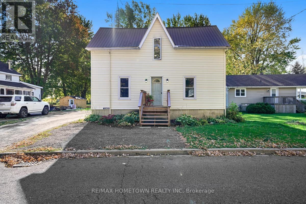 4 Bed · 4 Bath Detached House for Sale in South Dundas